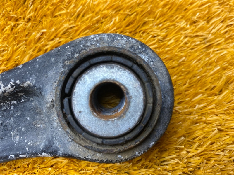 Рычаг подвески верхний, 1000 рублей, Красноярск