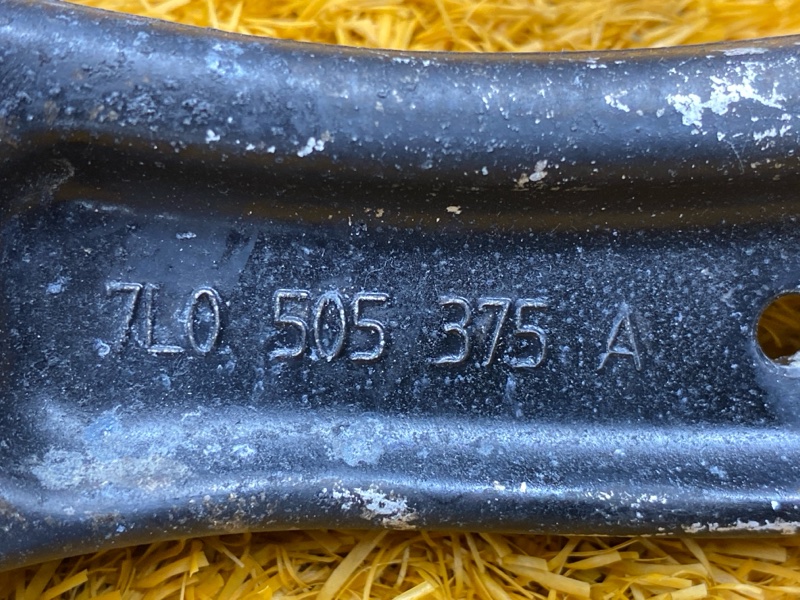 Рычаг подвески верхний, 1000 рублей, Красноярск