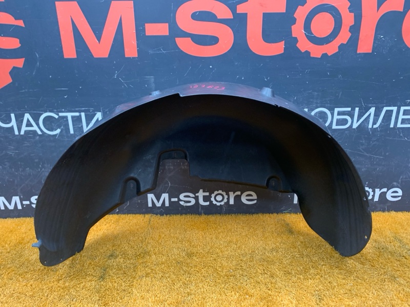 подкрылок, 900 рублей, Красноярск