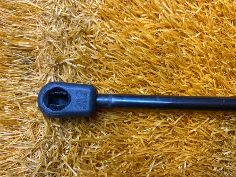 амортизатор капота, 500 рублей, Красноярск