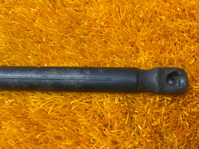 амортизатор капота, 500 рублей, Красноярск