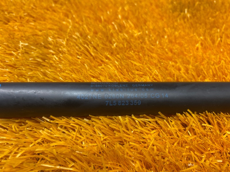 амортизатор капота, 500 рублей, Красноярск