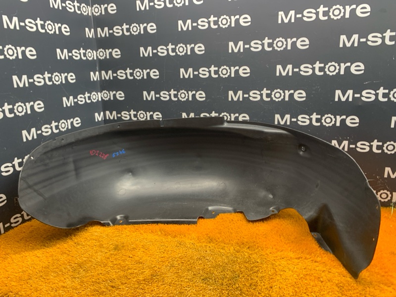 подкрылок, 900 рублей, Красноярск