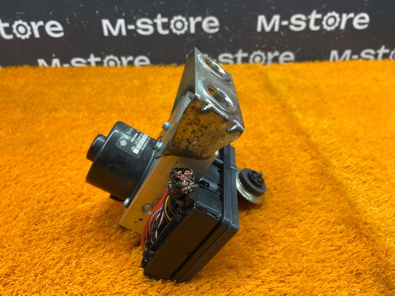 Блок ABS, 5000 рублей, Красноярск