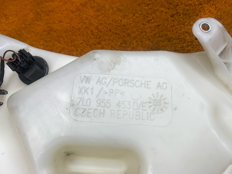 Бачок омывателя, 1000 рублей, Красноярск