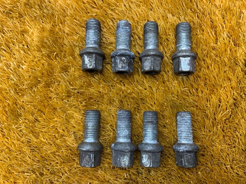 болт колесный, 1600 рублей, Красноярск