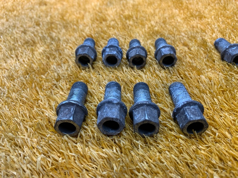 болт колесный, 1600 рублей, Красноярск