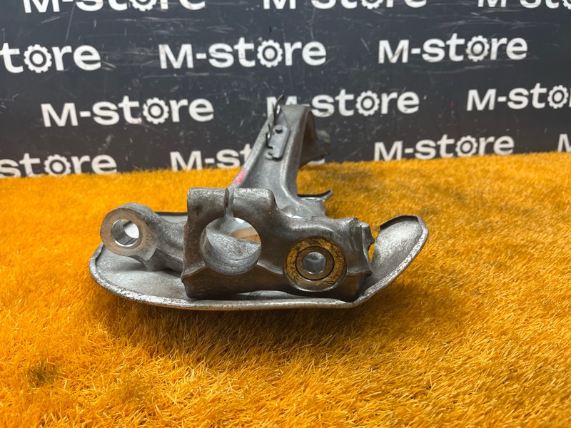 кулак поворотный, 15000 рублей, Красноярск