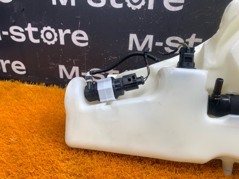 Бачок омывателя, 1000 рублей, Красноярск