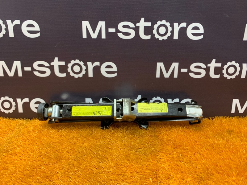 домкрат, 2000 рублей, Красноярск