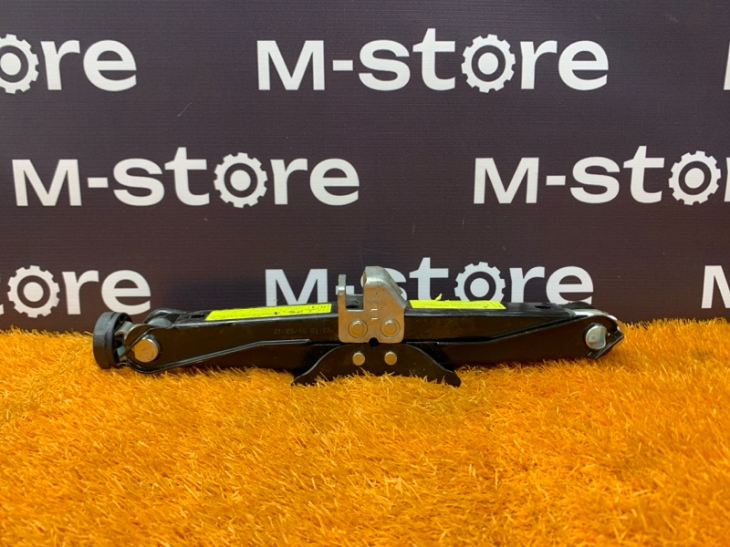 домкрат, 2000 рублей, Красноярск