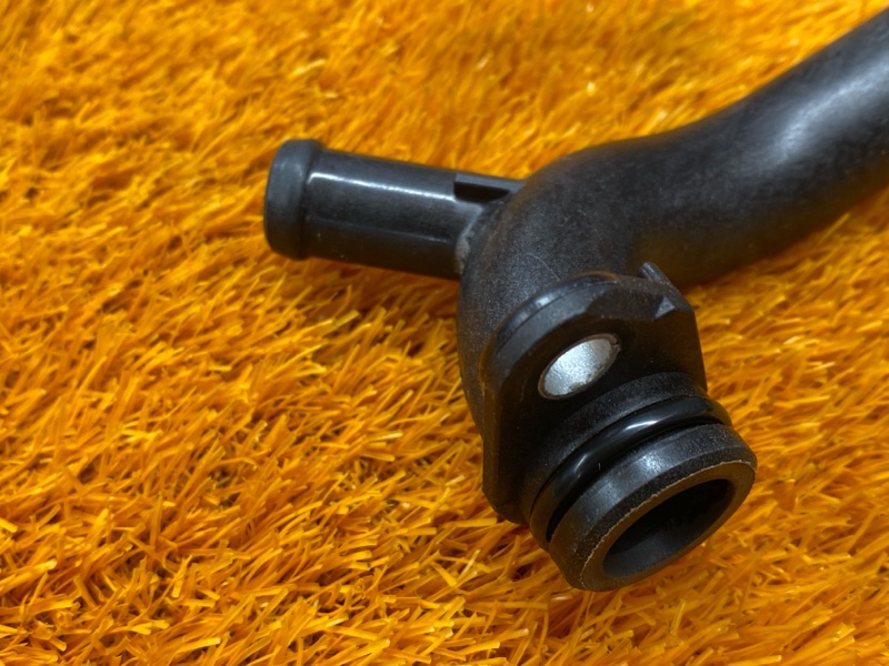 Патрубок системы охлаждения, 700 рублей, Красноярск