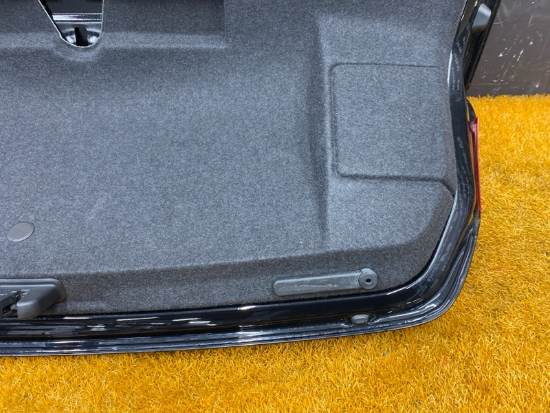 крышка багажника, 18000 рублей, Красноярск