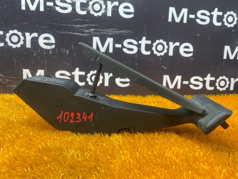 педаль газа, 1500 рублей, Красноярск