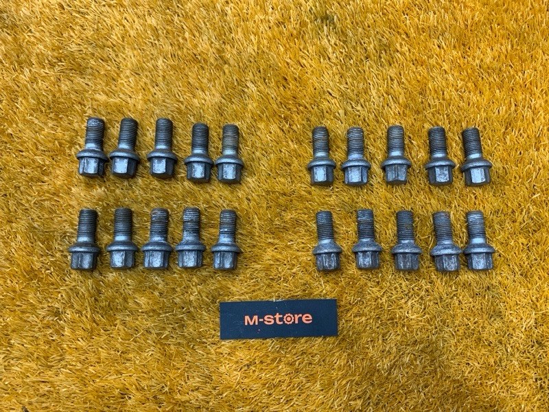 болт колесный, 2000 рублей, Красноярск