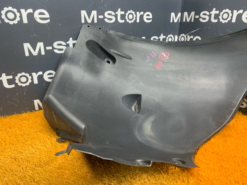 подкрылок, 2000 рублей, Красноярск