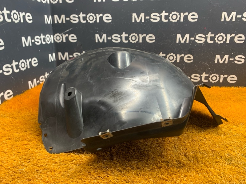 подкрылок, 2000 рублей, Красноярск