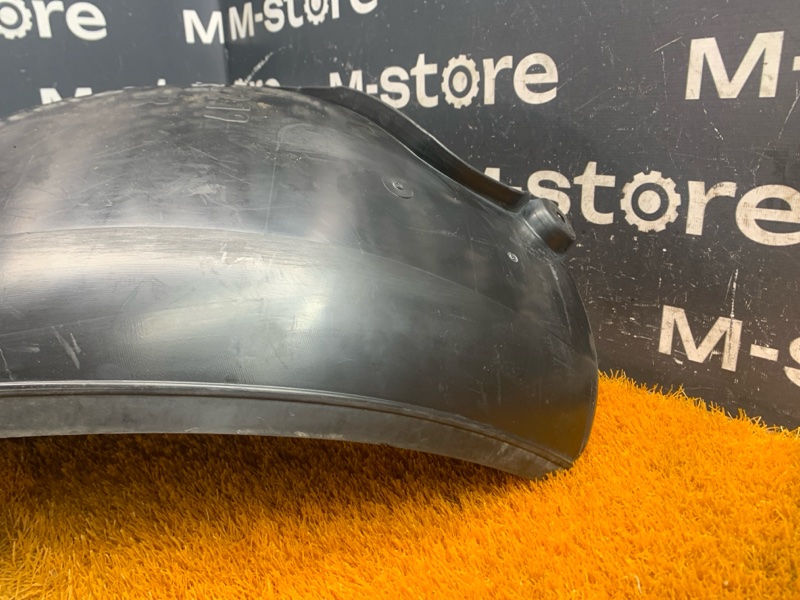 подкрылок, 2000 рублей, Красноярск