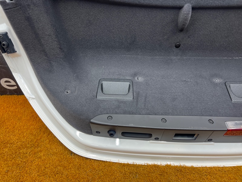 крышка багажника, 9000 рублей, Красноярск