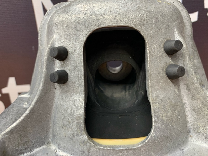 подушка двигателя, 1500 рублей, Красноярск