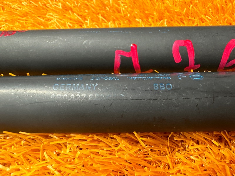 амортизатор багажника, 1200 рублей, Красноярск