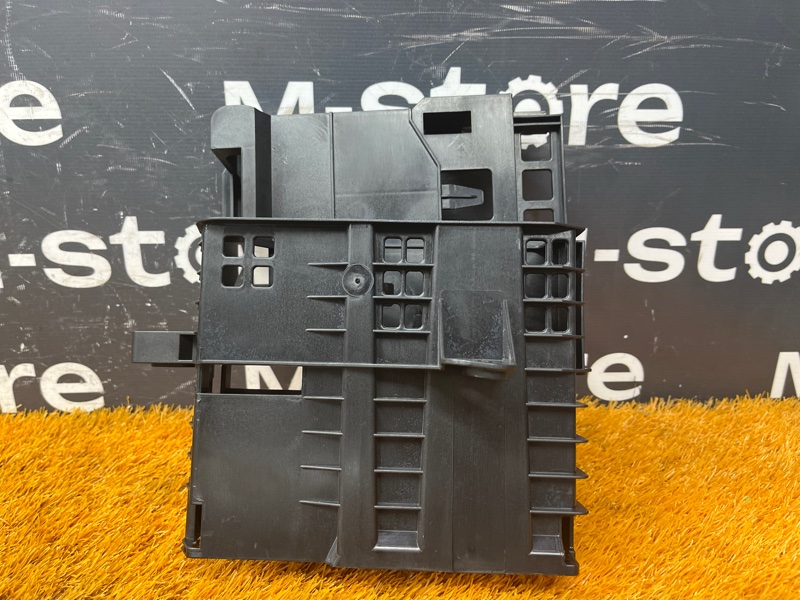 Кронштейн блока управления, 1000 рублей, Красноярск