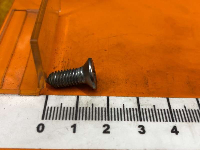 Болт тормозного диска, 100 рублей, Красноярск