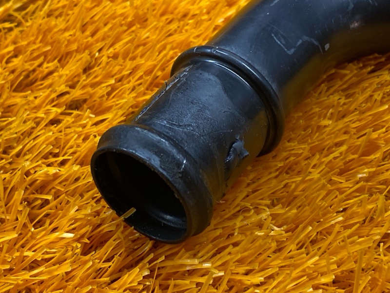 Патрубок системы охлаждения, 500 рублей, Красноярск