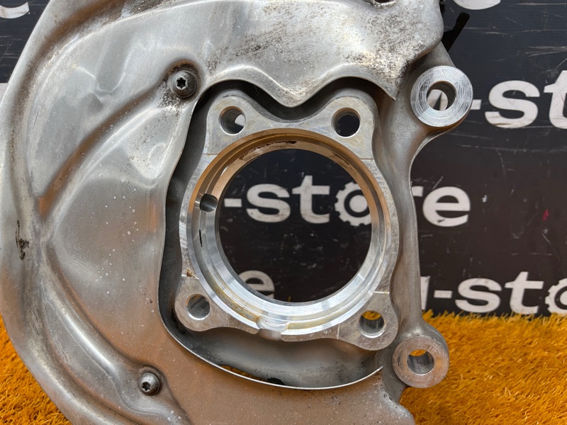 кулак поворотный, 15000 рублей, Красноярск