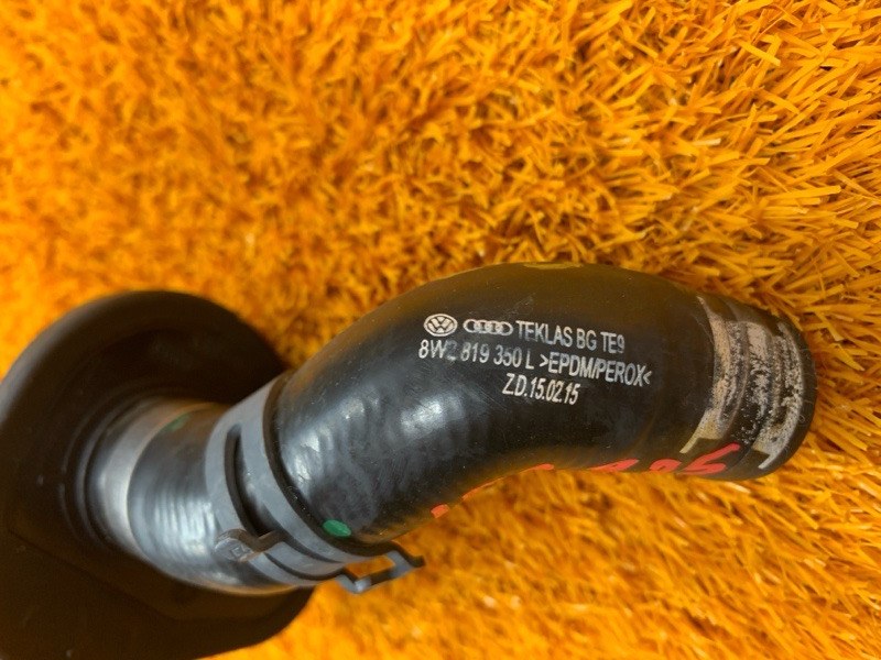 Патрубок системы охлаждения, 1000 рублей, Красноярск