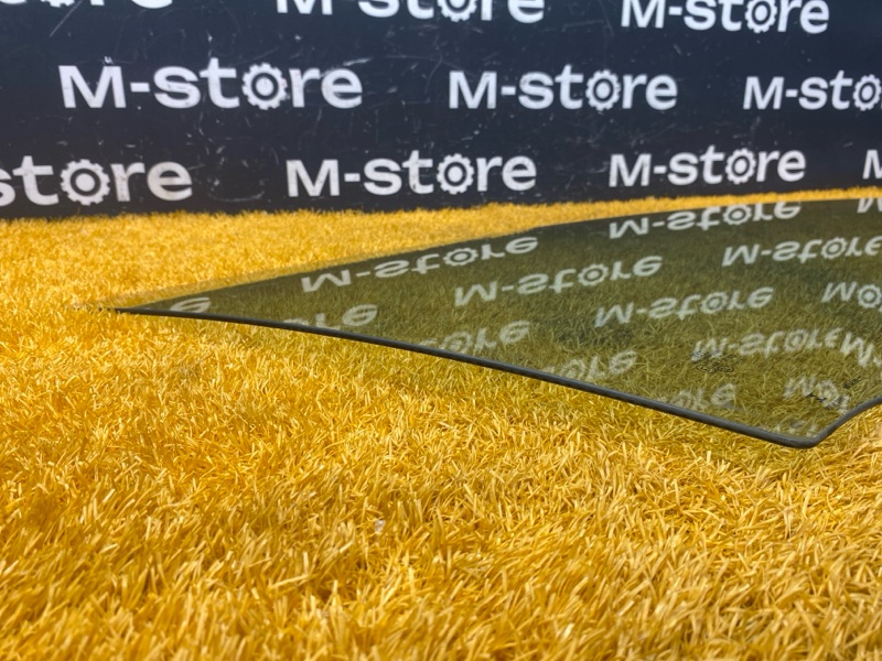 Стекло боковое, 5000 рублей, Красноярск