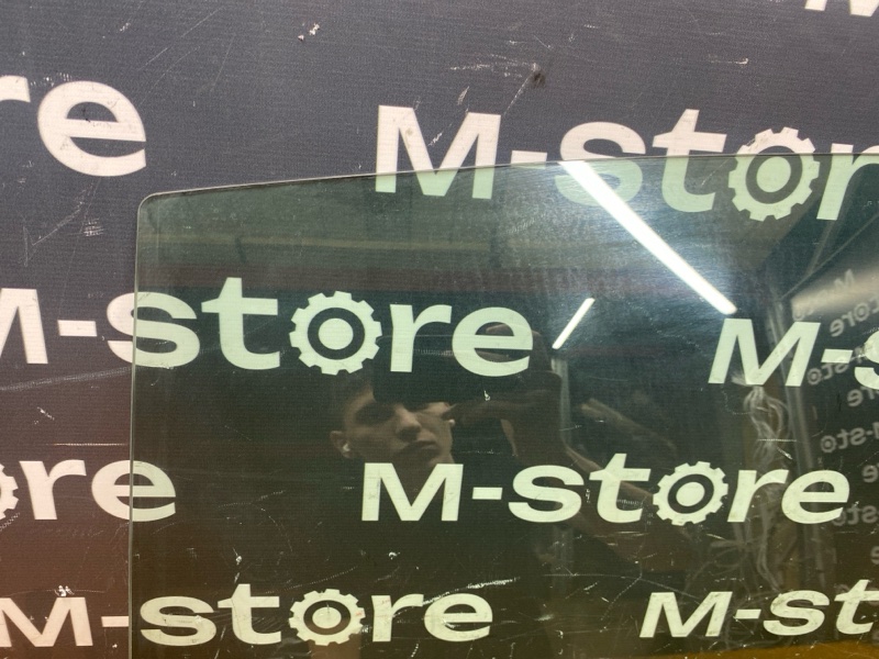 Стекло боковое, 3000 рублей, Красноярск