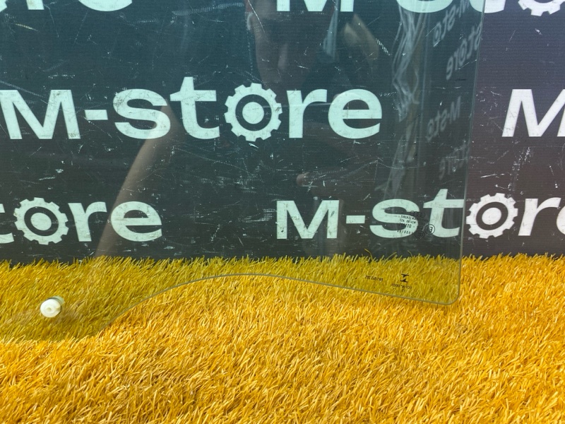 Стекло боковое, 3000 рублей, Красноярск