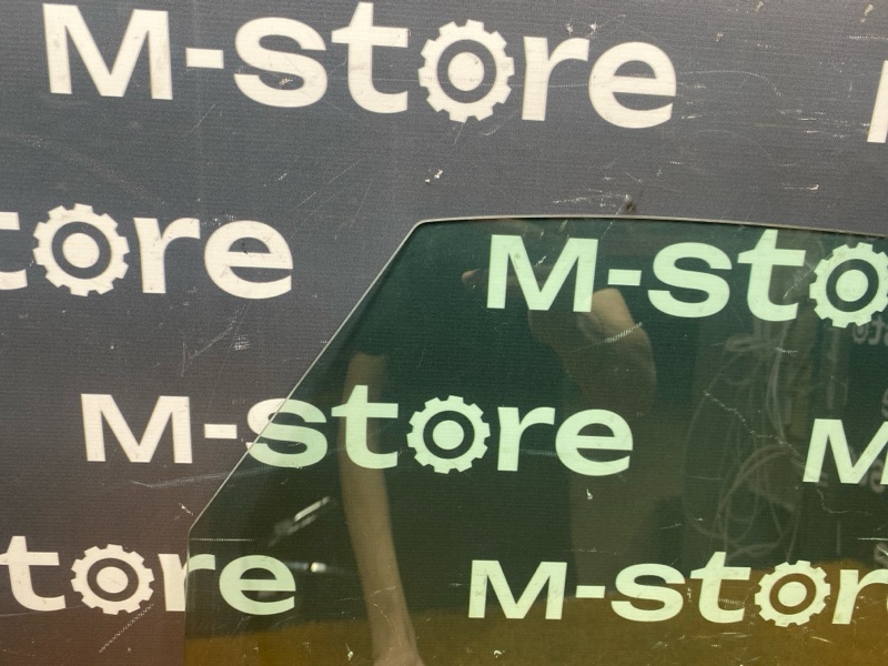 Стекло боковое, 3000 рублей, Красноярск