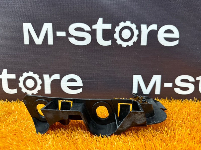 крепление бампера, 2400 рублей, Красноярск