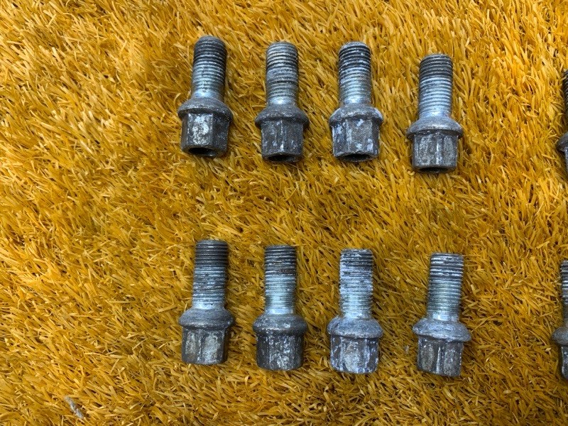 болт колесный, 1600 рублей, Красноярск