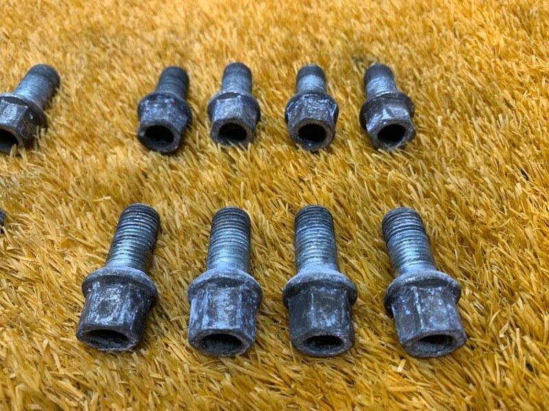 болт колесный, 1600 рублей, Красноярск