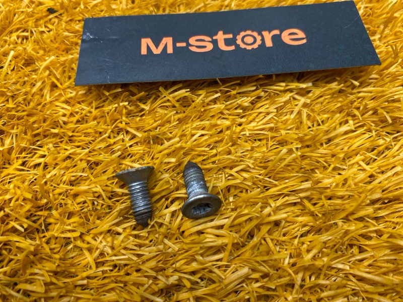 Болт тормозного диска, 100 рублей, Красноярск