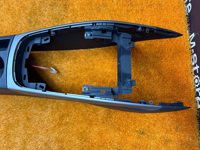 подлокотник, 2500 рублей, Красноярск