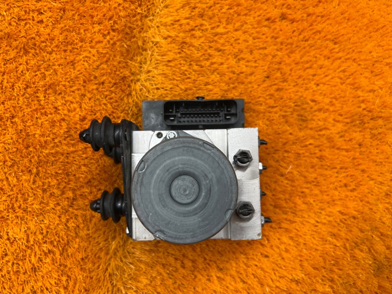 Блок ABS, 8000 рублей, Красноярск