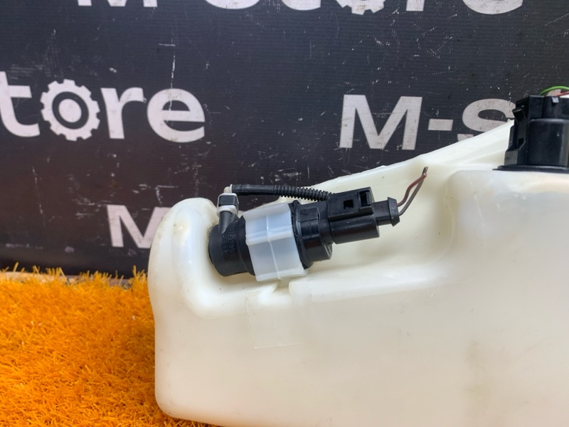 Бачок омывателя, 1000 рублей, Красноярск