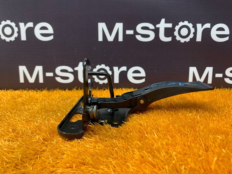 замок капота, 500 рублей, Красноярск