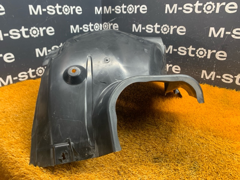 подкрылок, 3000 рублей, Красноярск