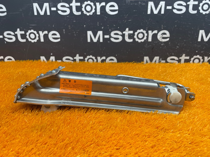 домкрат, 2500 рублей, Красноярск