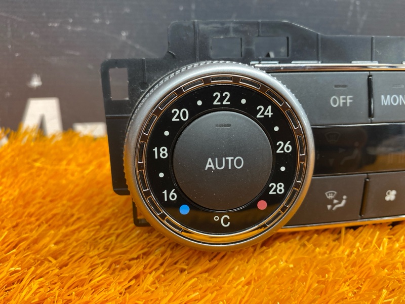 блок управления климат-контролем, 2000 рублей, Красноярск