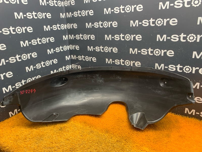 подкрылок, 300 рублей, Красноярск