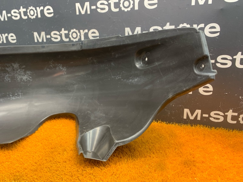 подкрылок, 300 рублей, Красноярск