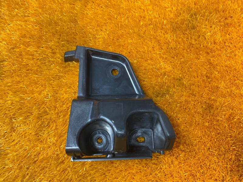 крепление бампера, 500 рублей, Красноярск