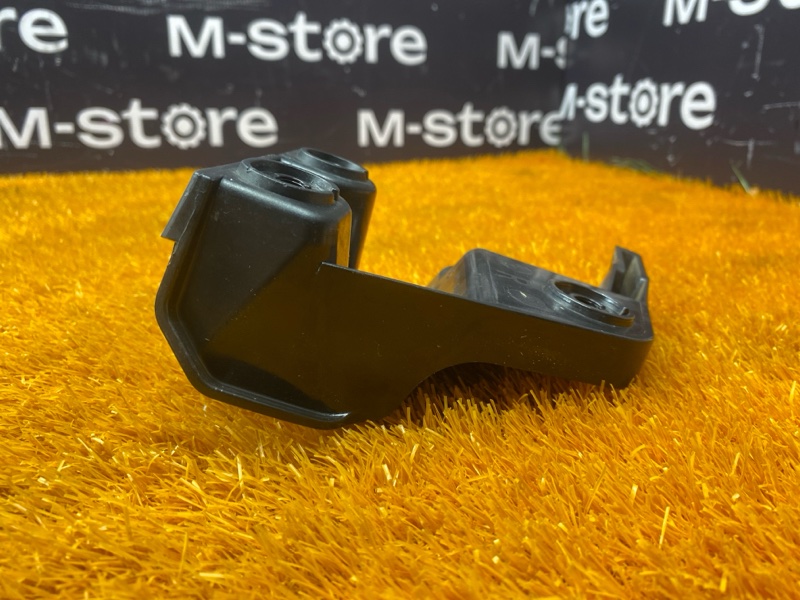 крепление бампера, 500 рублей, Красноярск