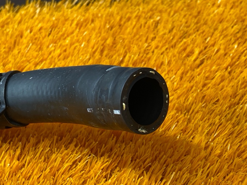 Патрубок системы охлаждения, 500 рублей, Красноярск